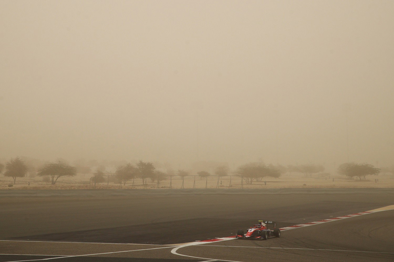 Hadjar Akhiri Tes Pra-Musim F3 Bahrain di Puncak Timeseheets