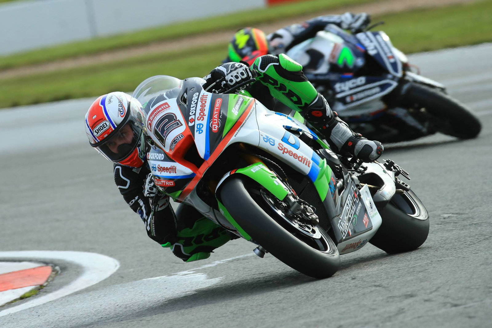 Haslam leads Mossey in second session