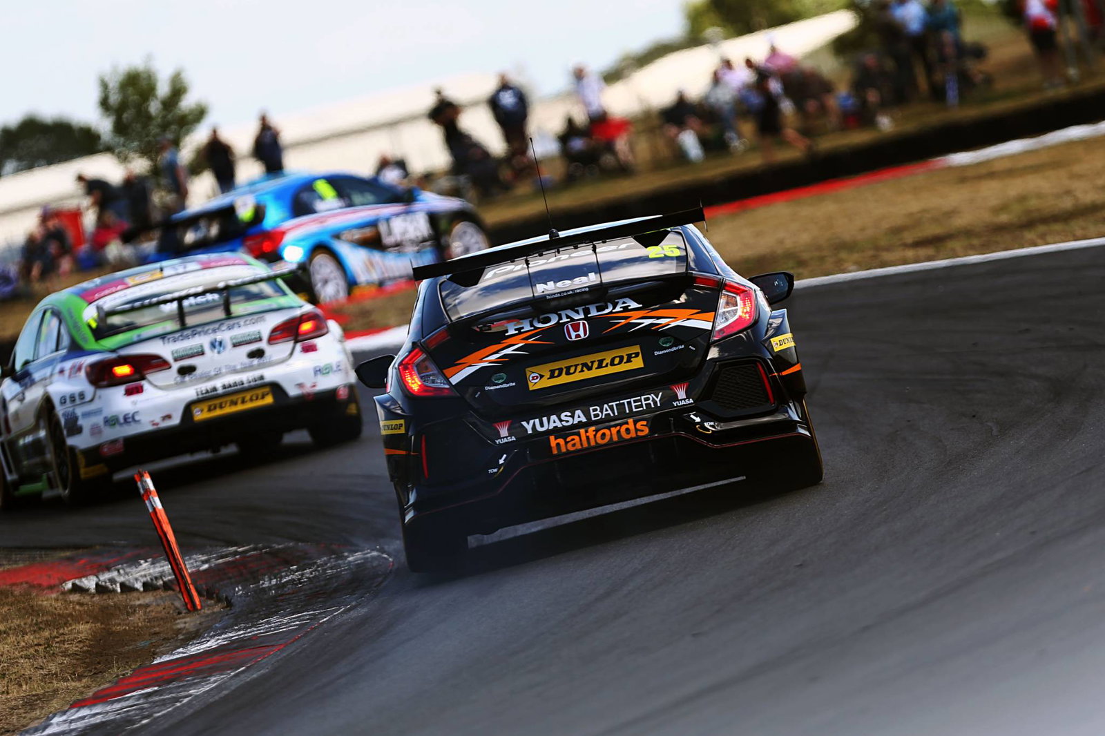 PCCGB Snetterton: Wrigley converts pole to win in race two