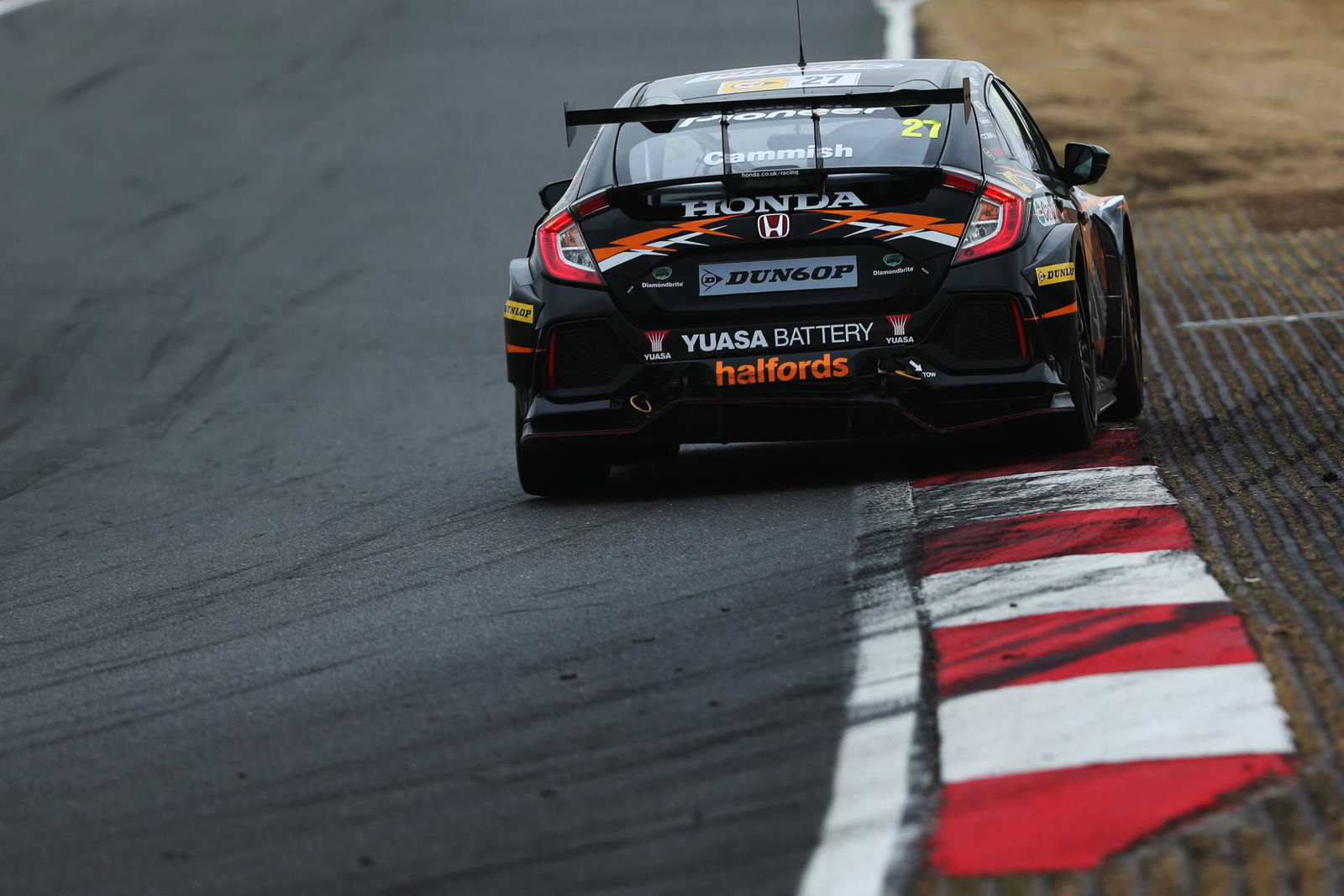 BTCC Rockingham: Cammish leads FP2 order at Rockingham