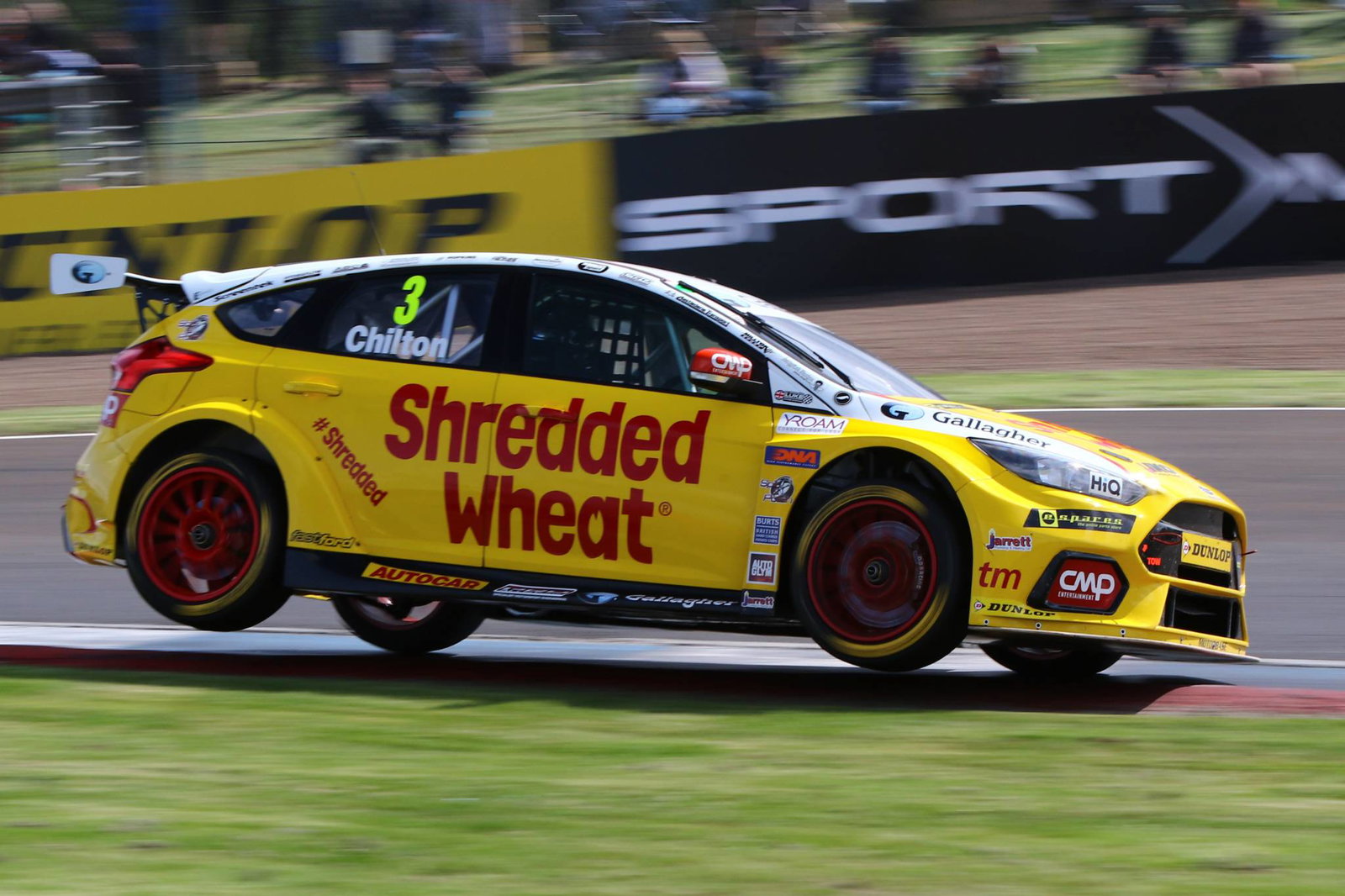 BTCC Knockhill: Chilton takes first BTCC win since 2011