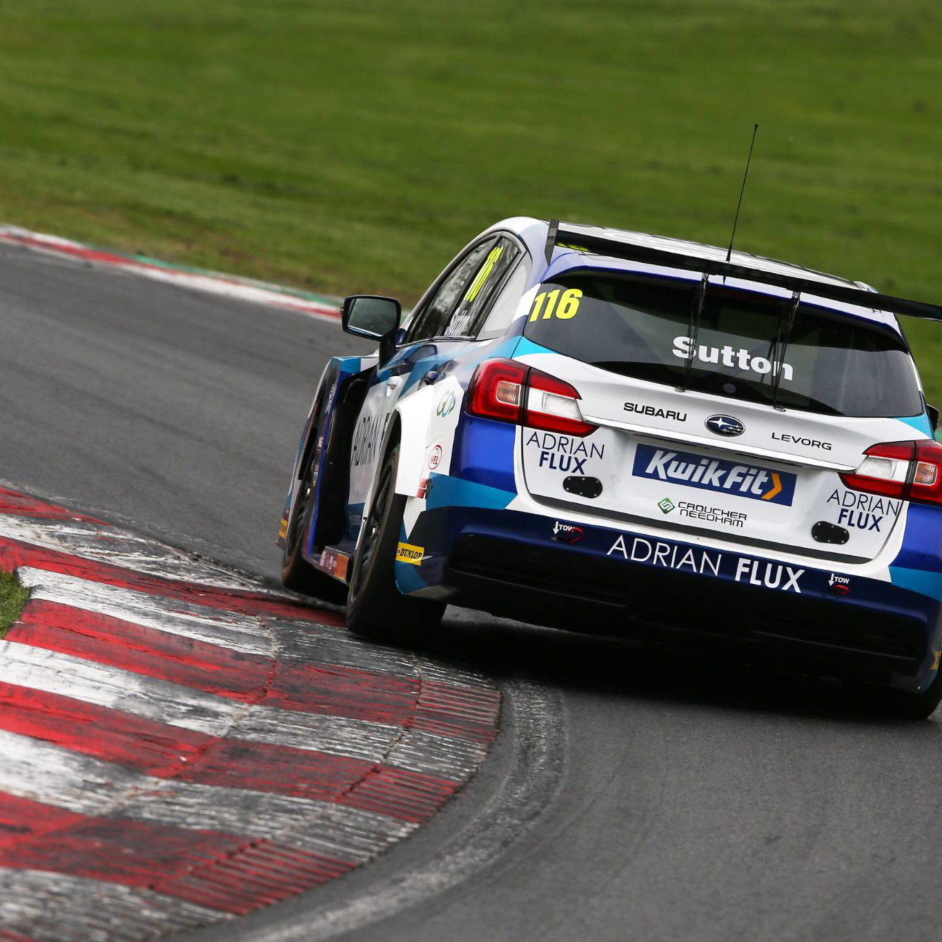 BTCC Knockhill: Sutton quickest in first Knockhill practice