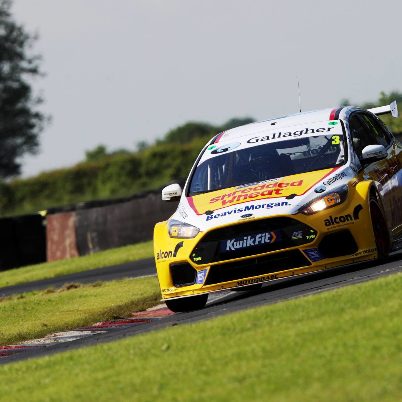 Chilton to first win whilst old rivalries flare.