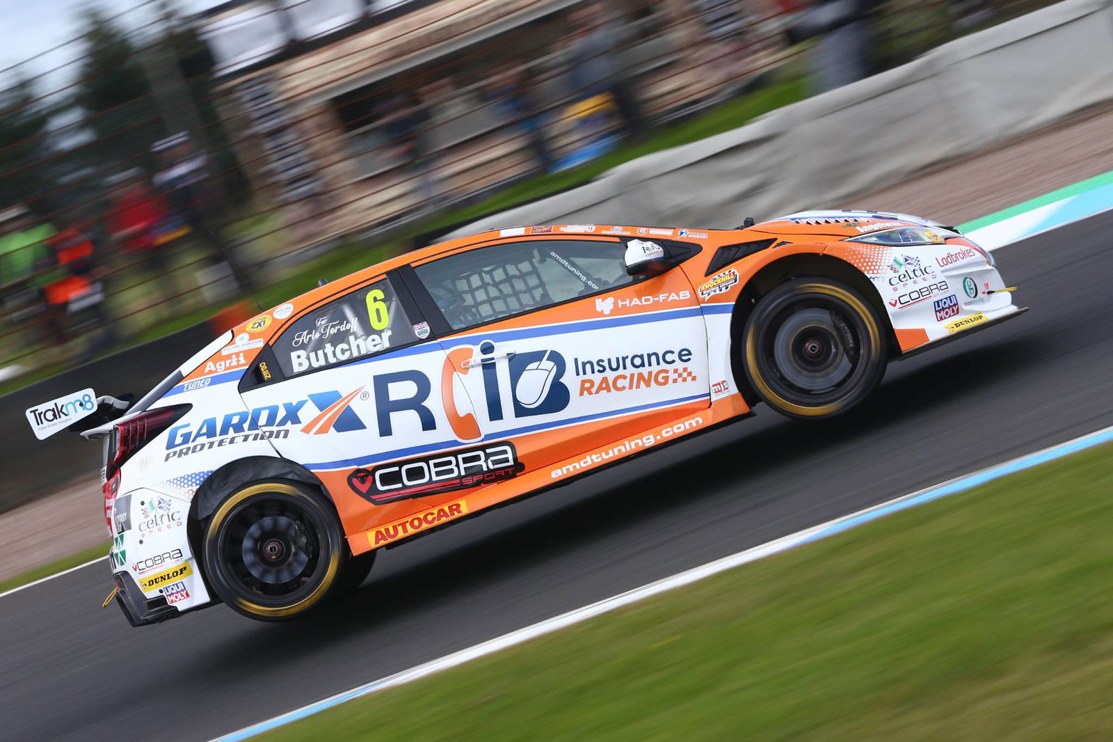 BTCC Knockhill: Race Results (2)