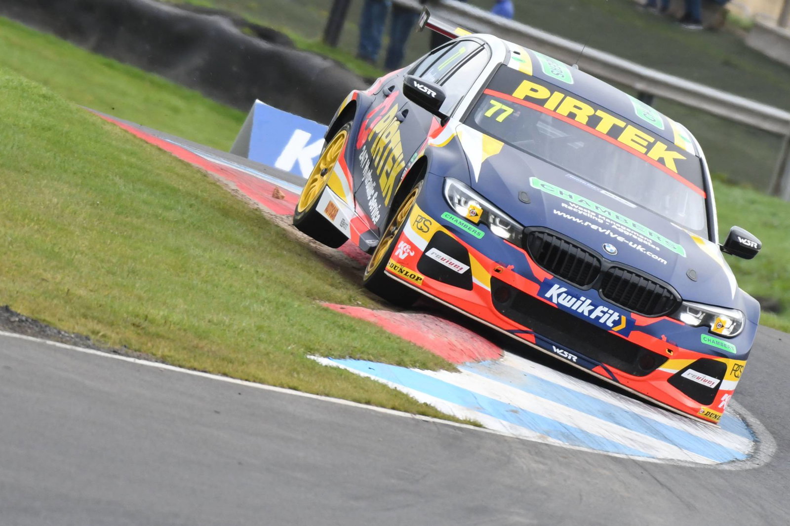 BTCC Knockhill: Butcher defeats Jordan for home BTCC victory