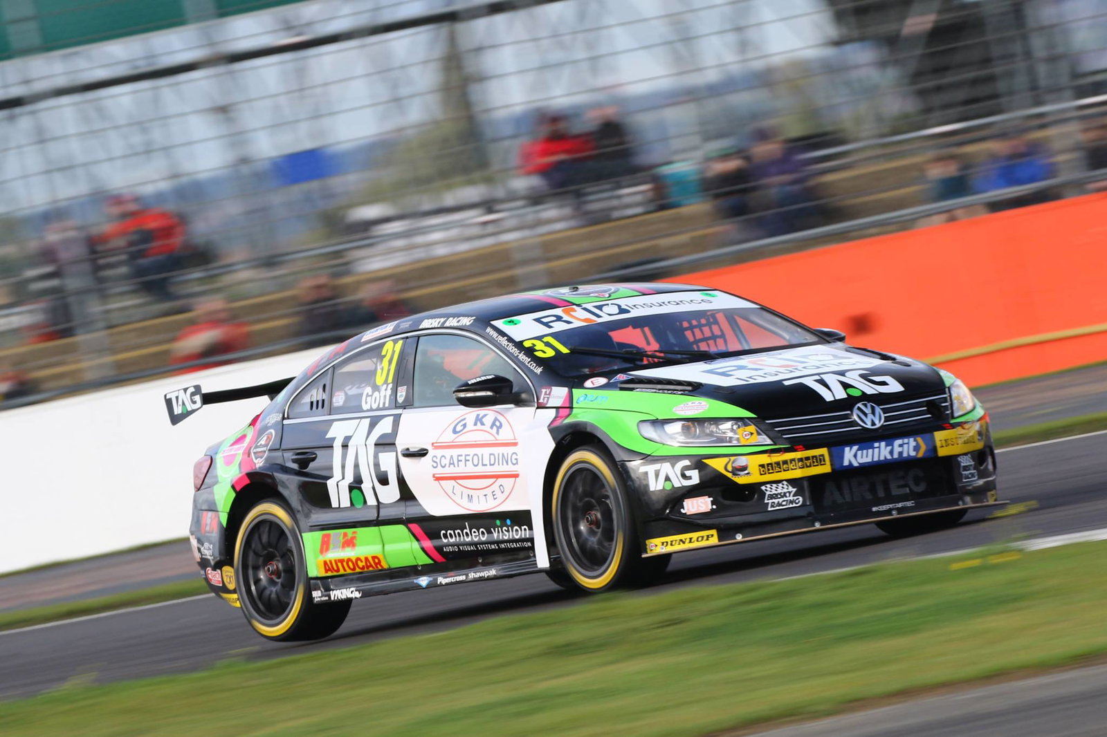 BTCC Silverstone: Ingram wins again as title race hits boiling point
