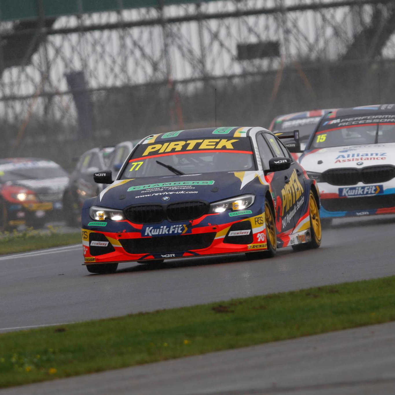 BTCC Knockhill: Jordan to 'weigh up risks' from third