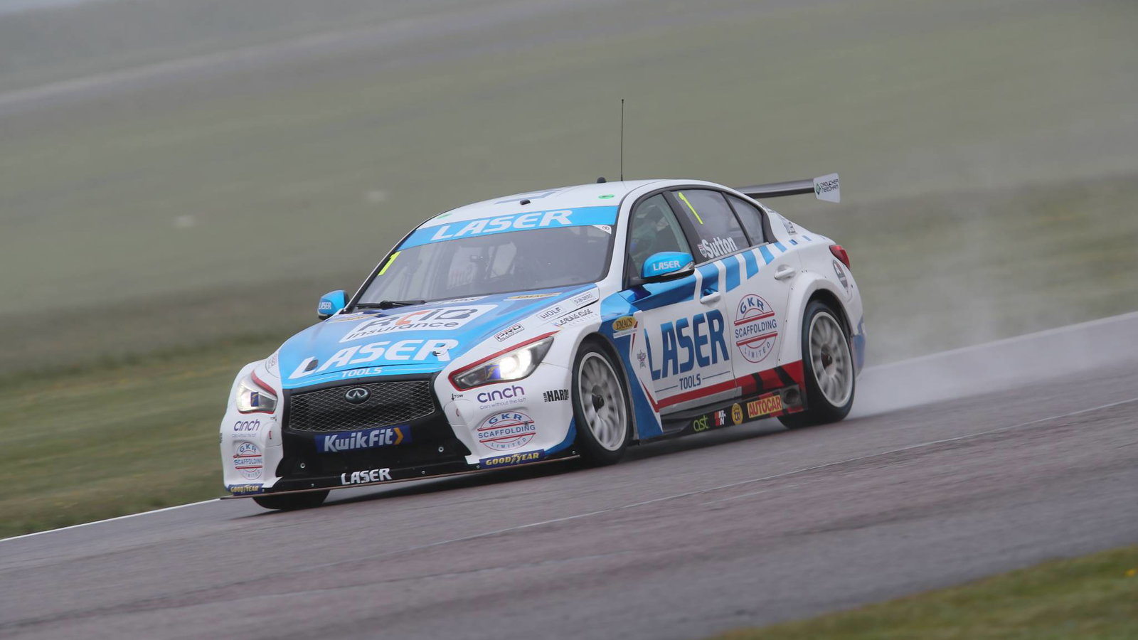 iAshley Sutton (GBR) - Laser Tools Racing Infiniti Q50 