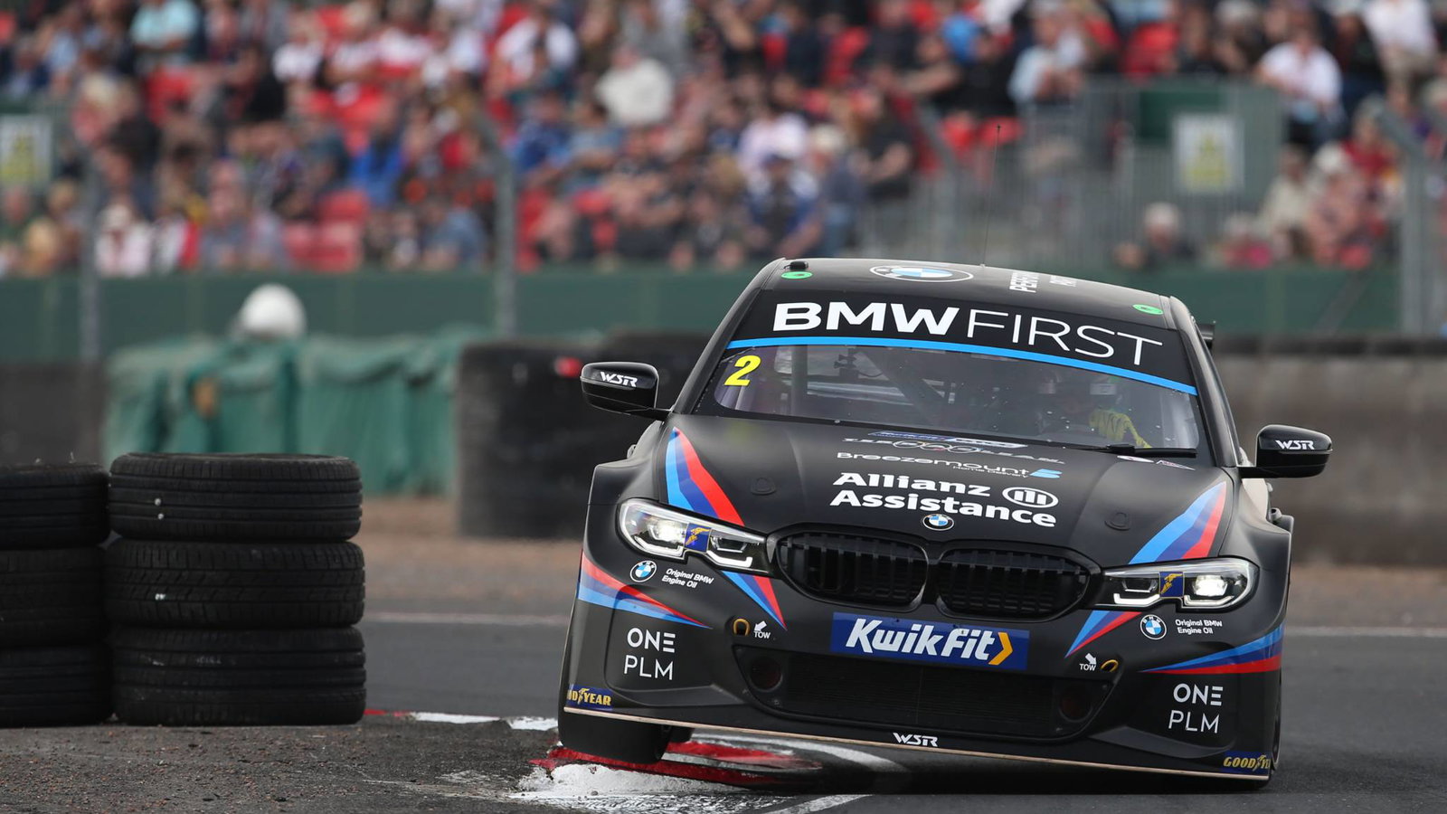 iColin Turkington (GBR) - Team BMW BMW 330i M Sport 