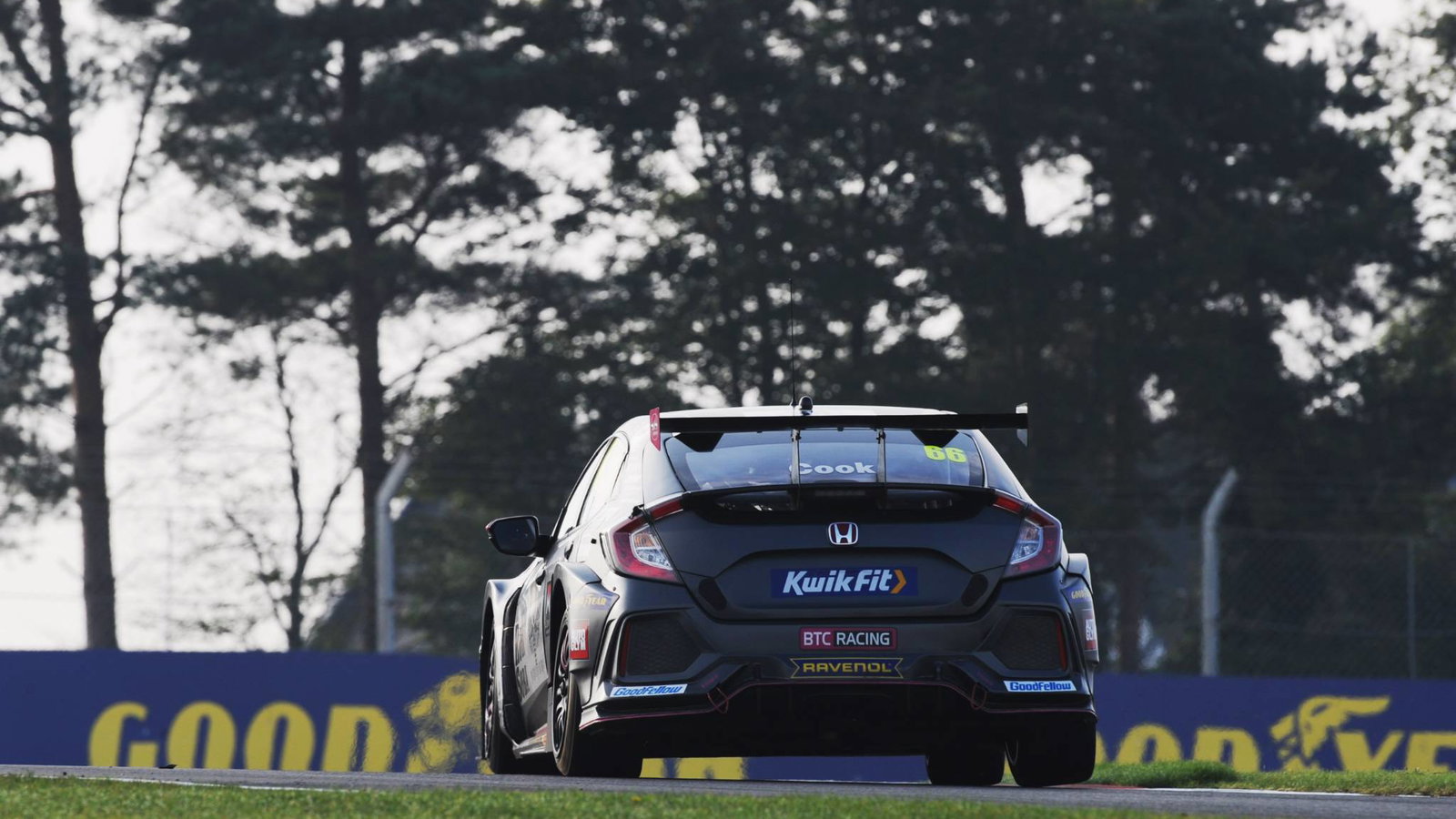 iJosh Cook (GBR) - BTC Racing Honda Civic Type R