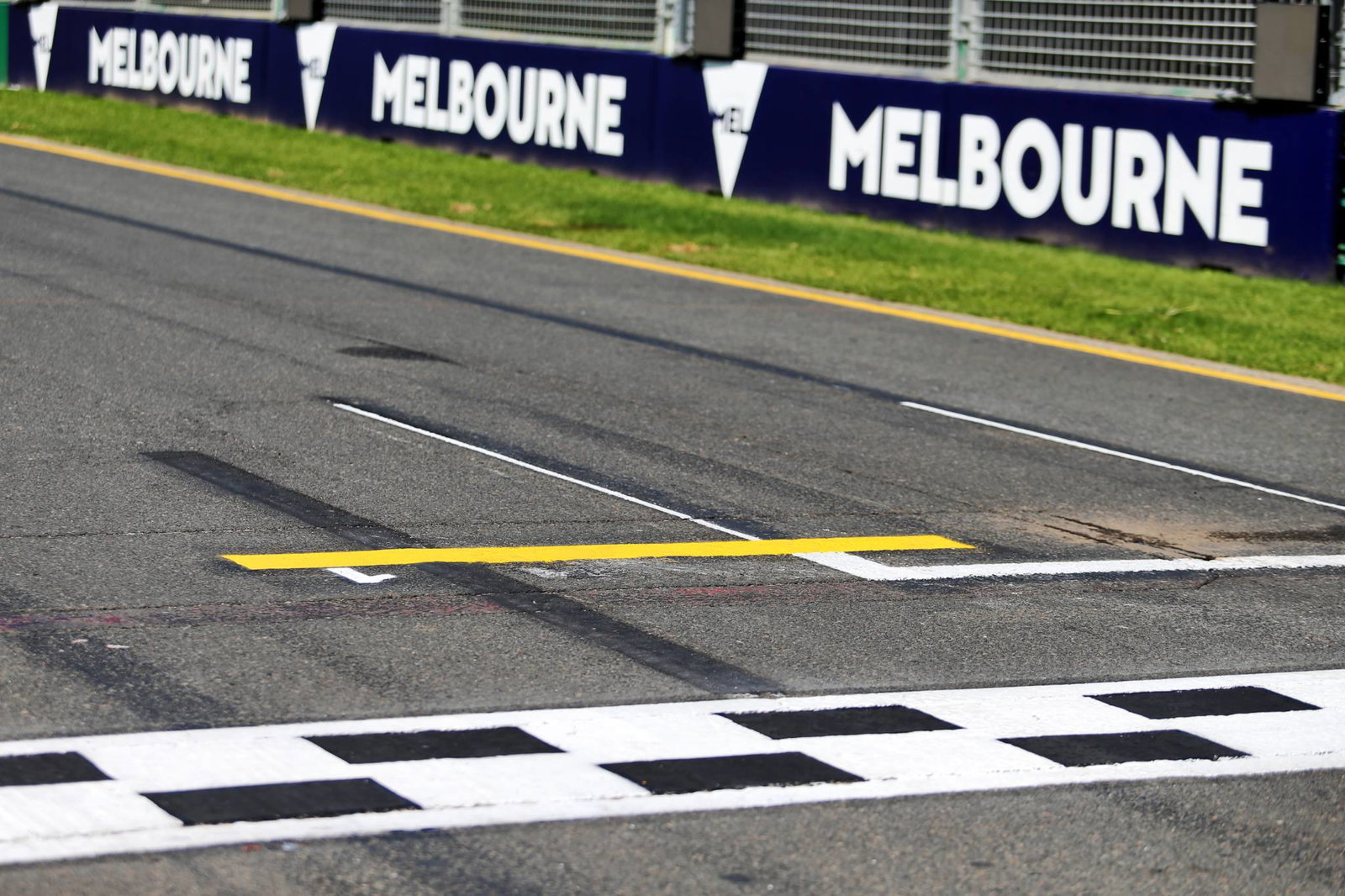 Australian Grand Prix to be called off in coronavirus outbreak