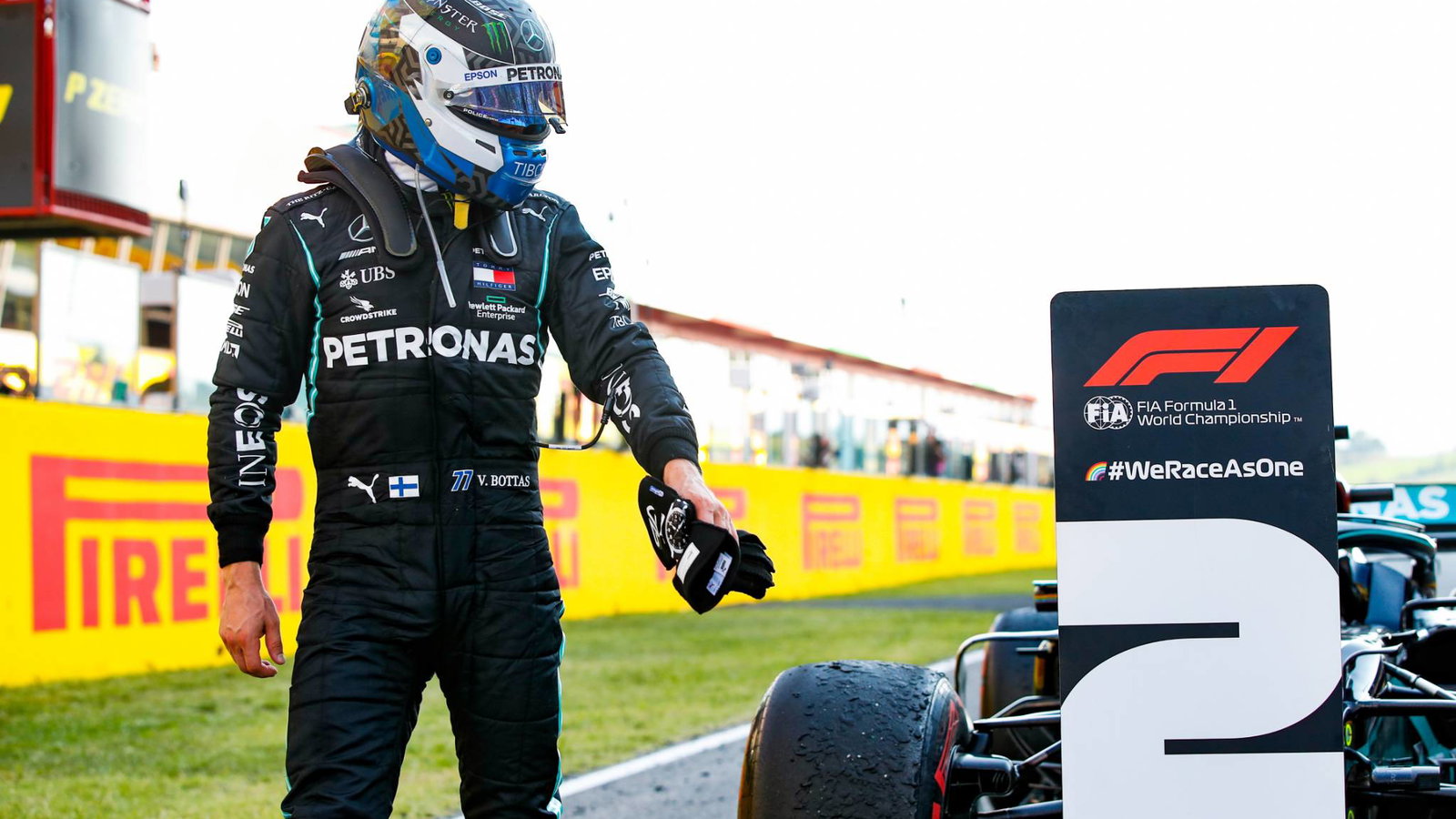 Second placed Valtteri Bottas (FIN) Mercedes AMG F1 W11 in parc ferme.