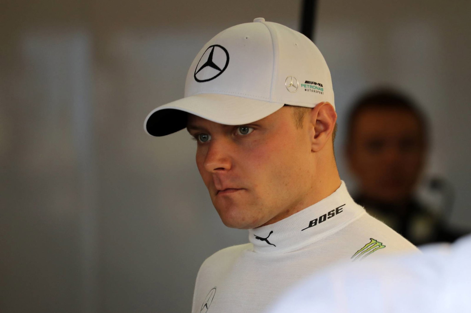 Ricciardo: ‘Scary’ Mercedes engine modes a ‘punch in the stomach’ 