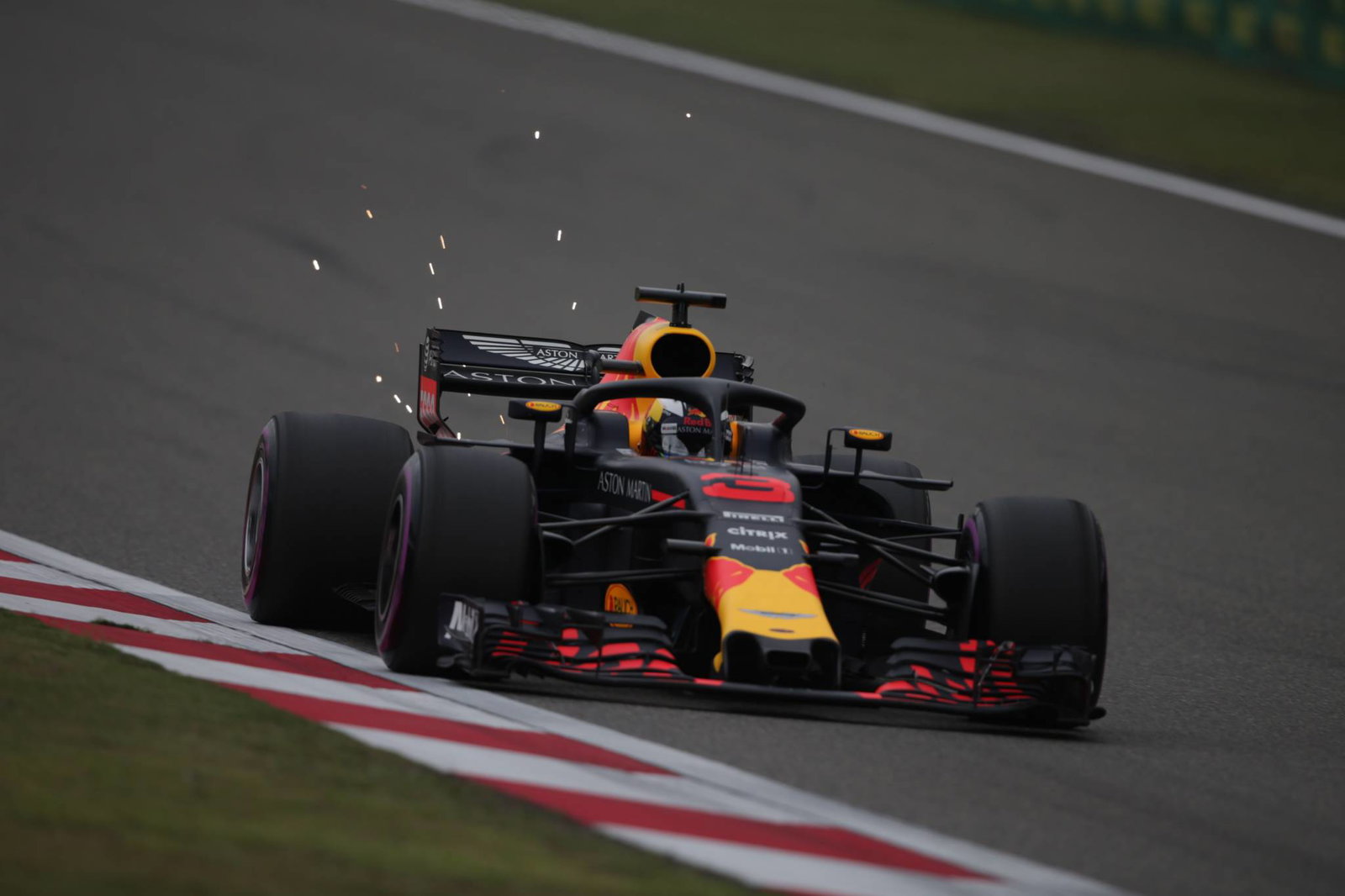 F1 Paddock Notebook - Chinese GP Saturday