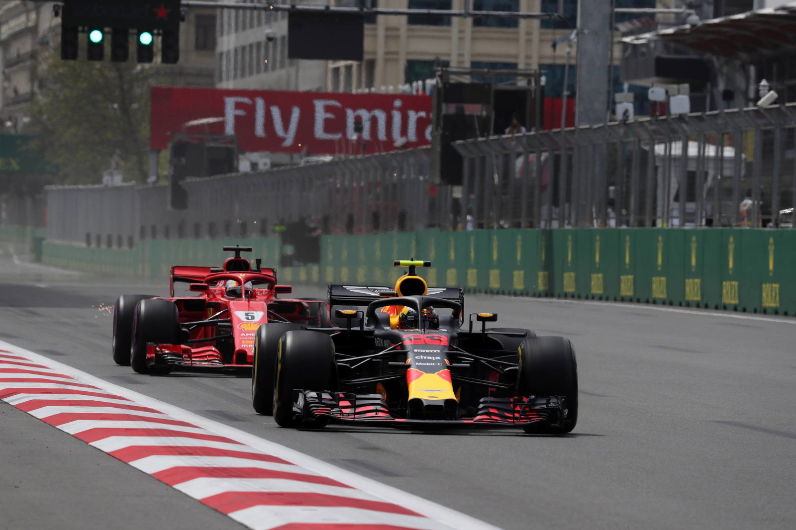 Ricciardo shrugs off favourite tag for Azerbaijan GP