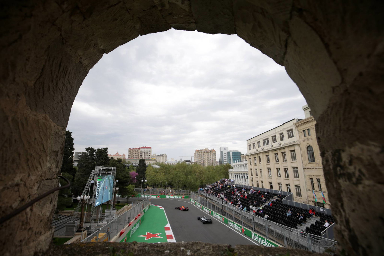 F1 Azerbaijan GP - Starting Grid