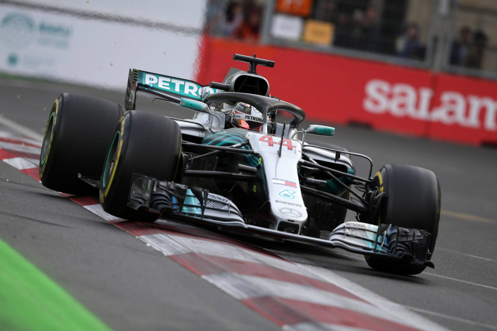 Red Bull memulai pembicaraan resmi dengan Honda untuk 2019