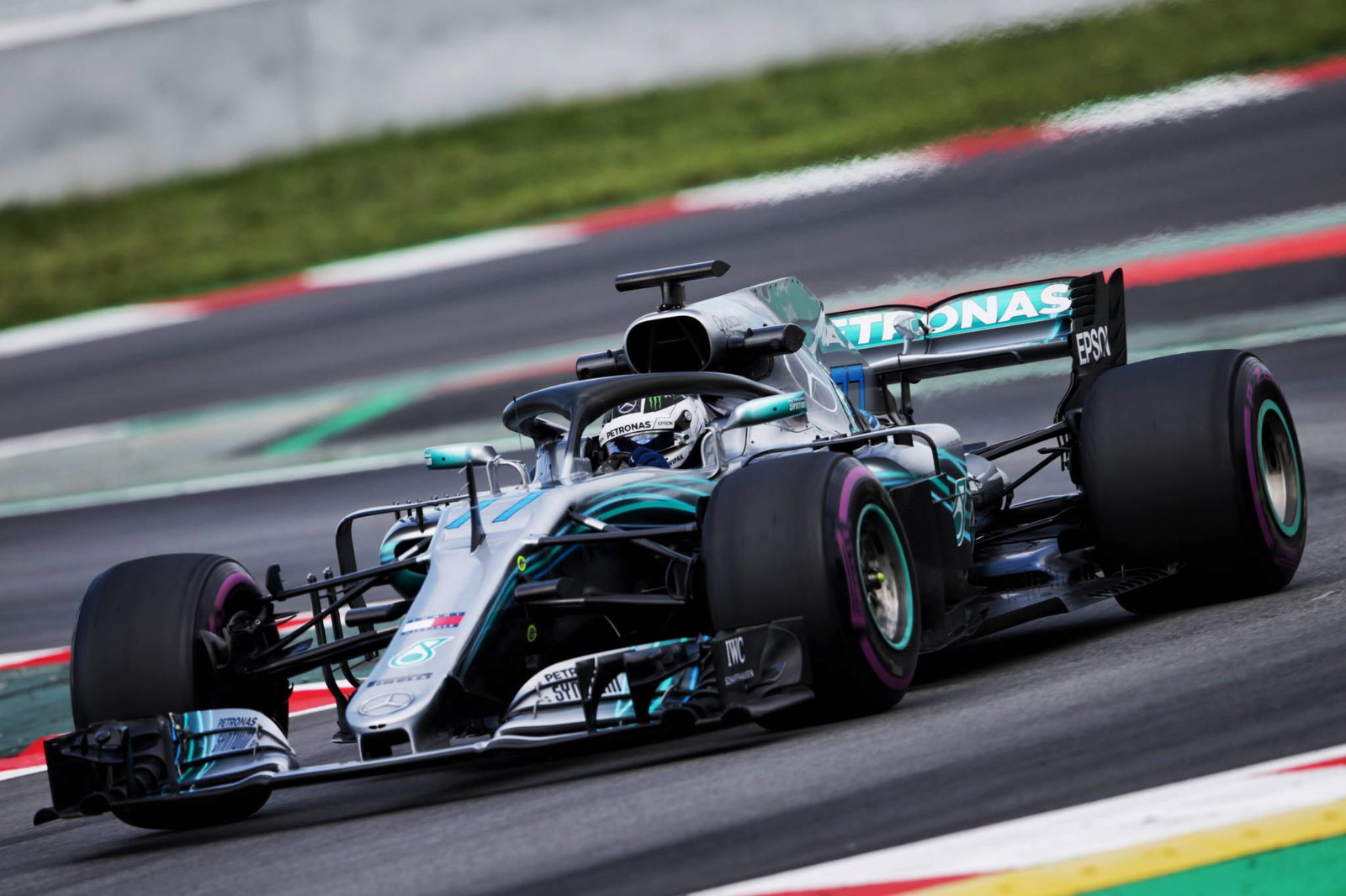 Ferrari removes winglets from Halo after FIA ruling