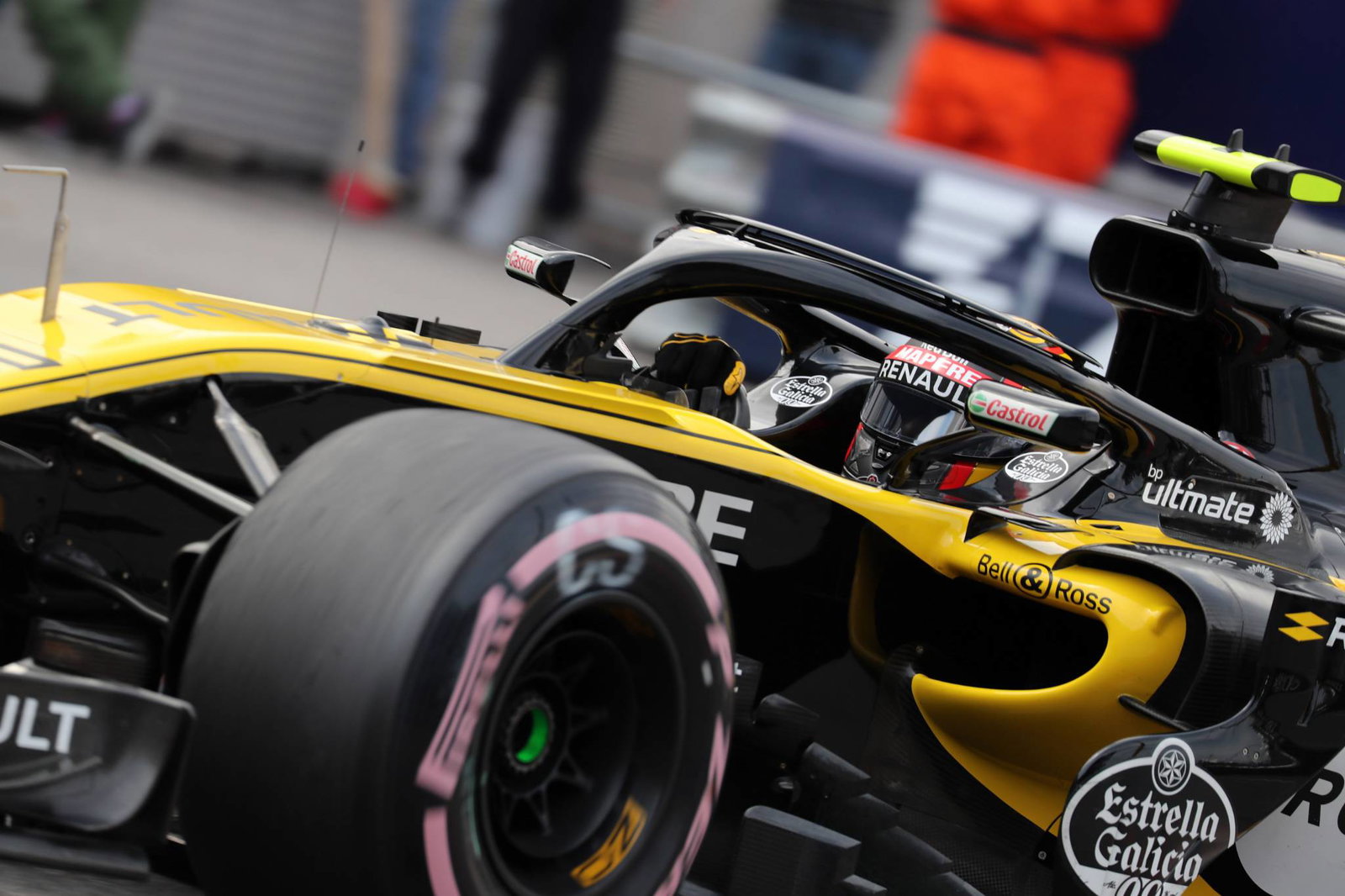 Pirelli considering&nbsp;introducing simplified F1 tyre names for 2019