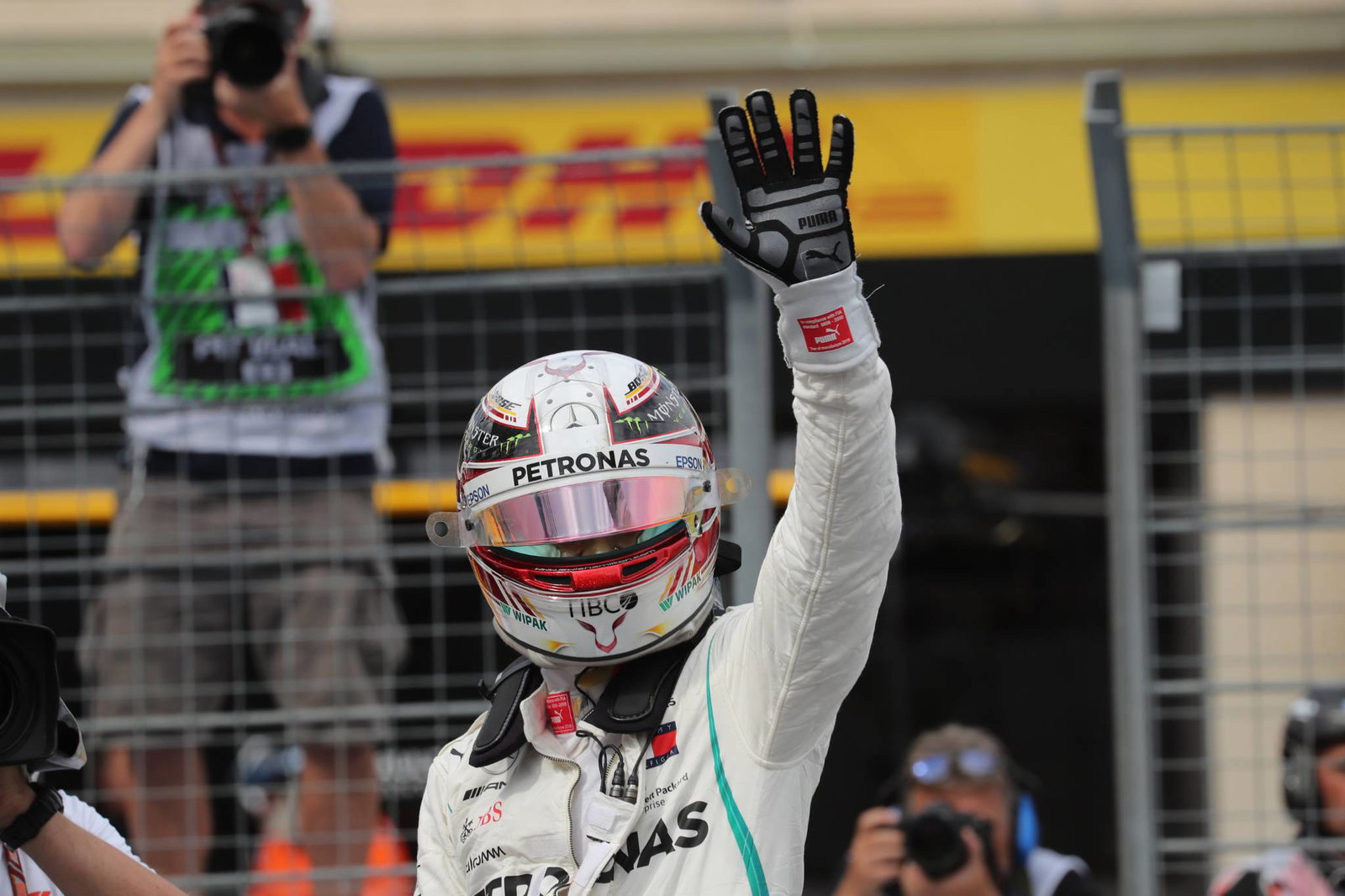 Hamilton cruises to French GP victory as clash, penalty leave Vettel P5