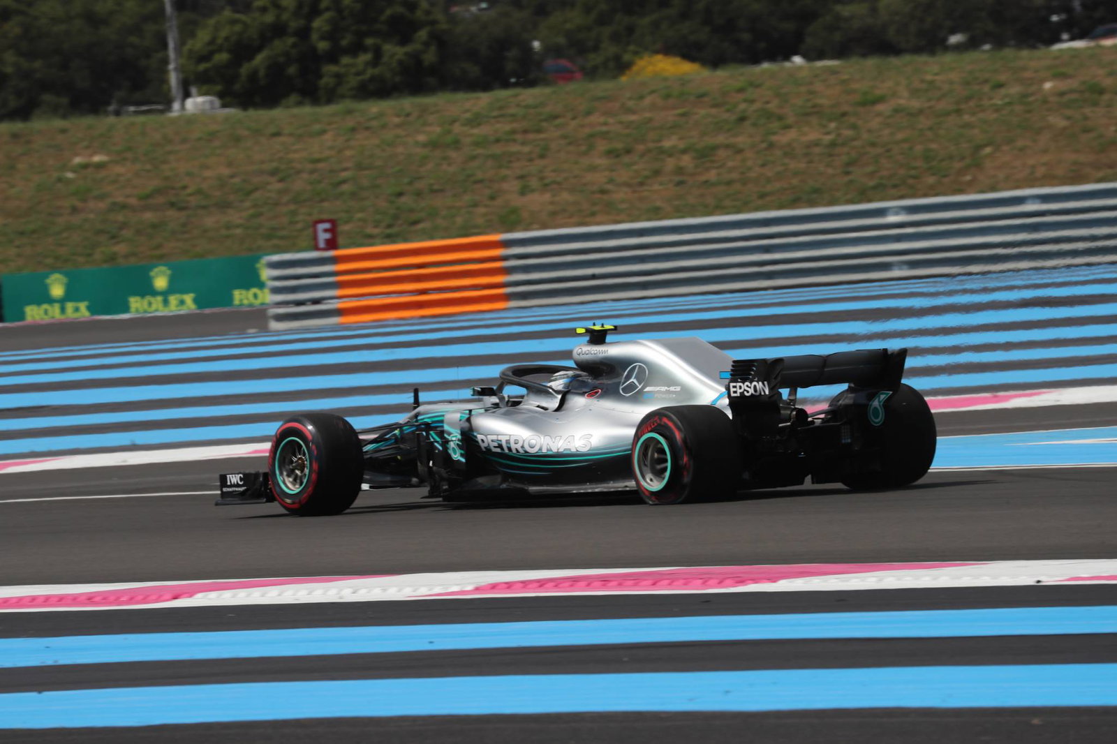 Hamilton: Penalti Vettel untuk Bottas bentrok di tangan