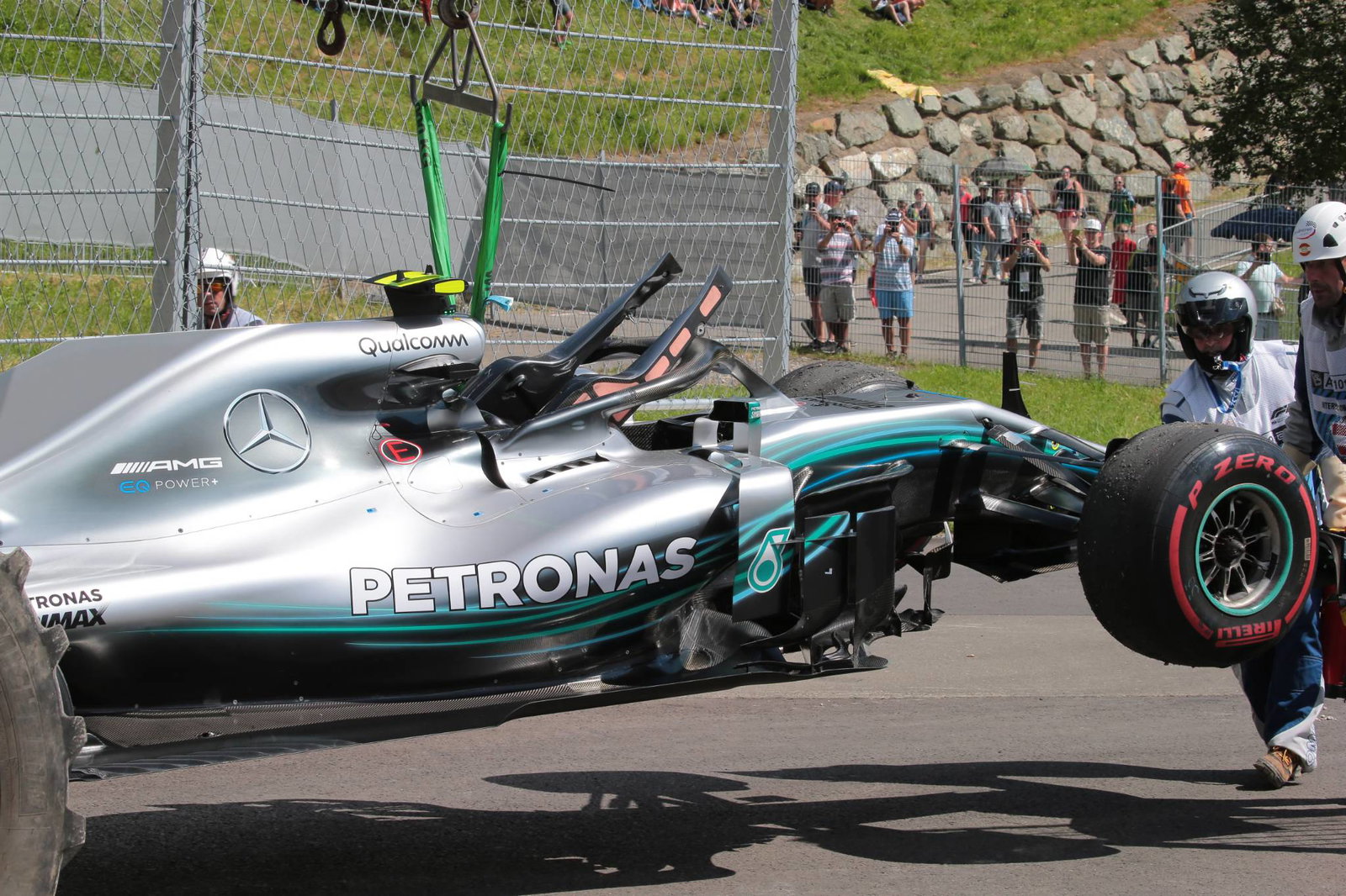 Max Verstappen dari Red Bull meragukan dia bisa menantang gelar pada 2018