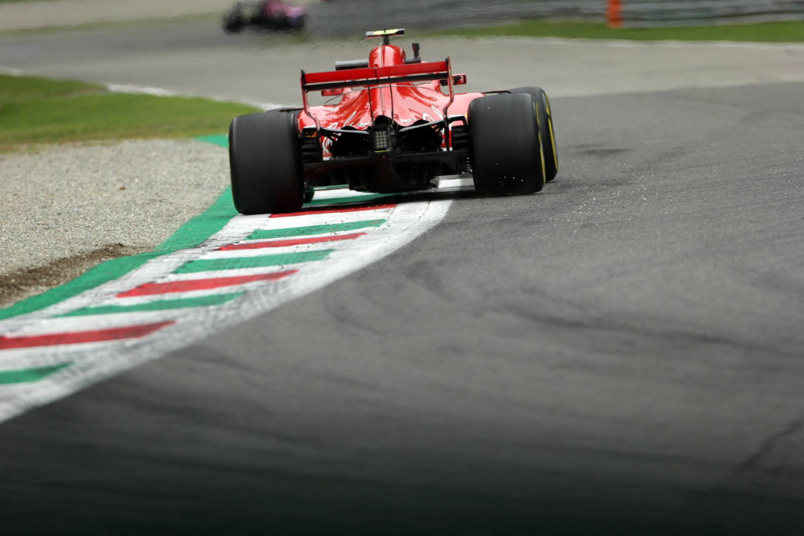 Raikkonen grabs Monza F1 pole as Ferrari sweeps front row