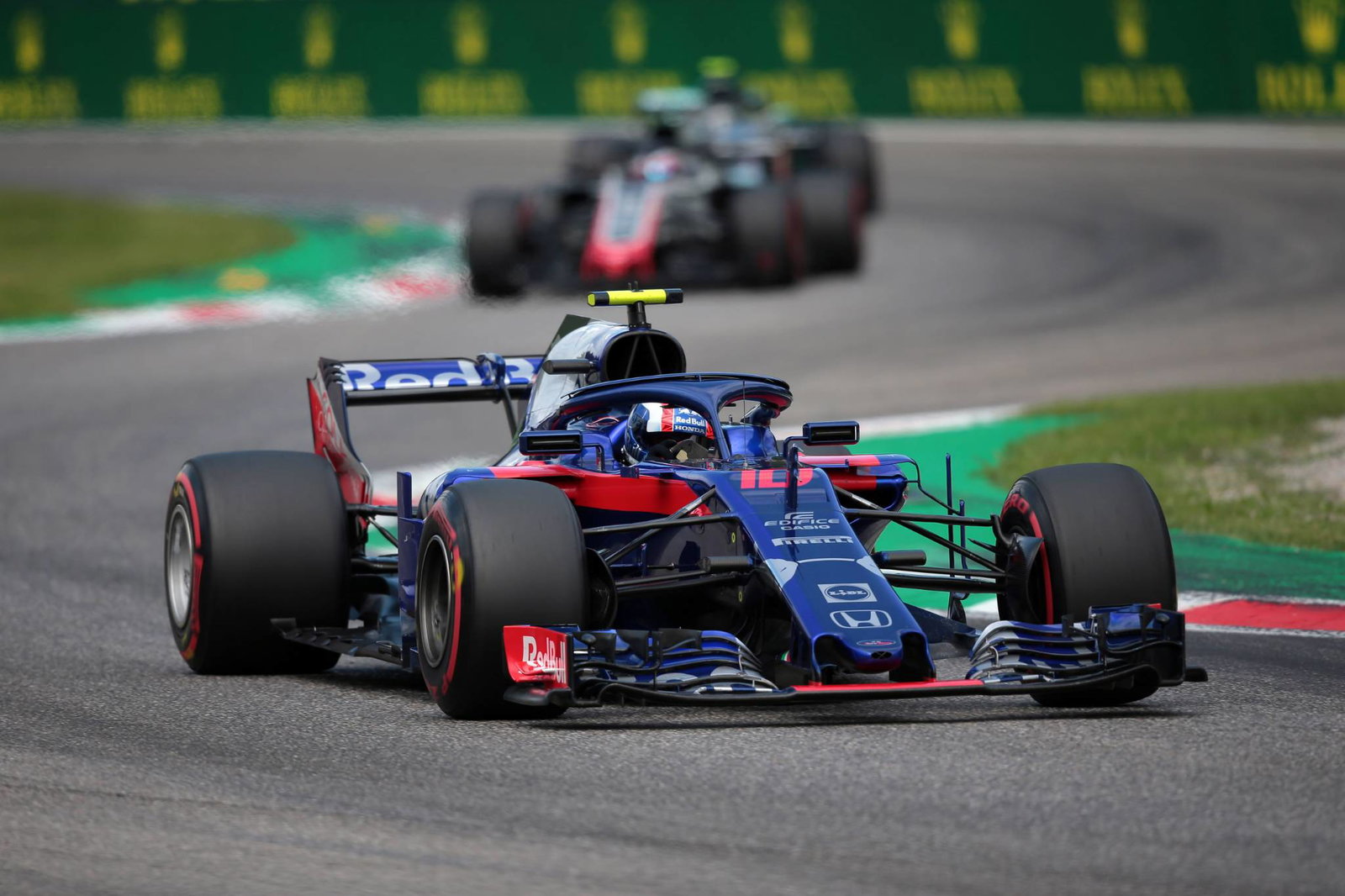 Hamilton thrilled by ‘intense’ three-way battle for Italian GP pole