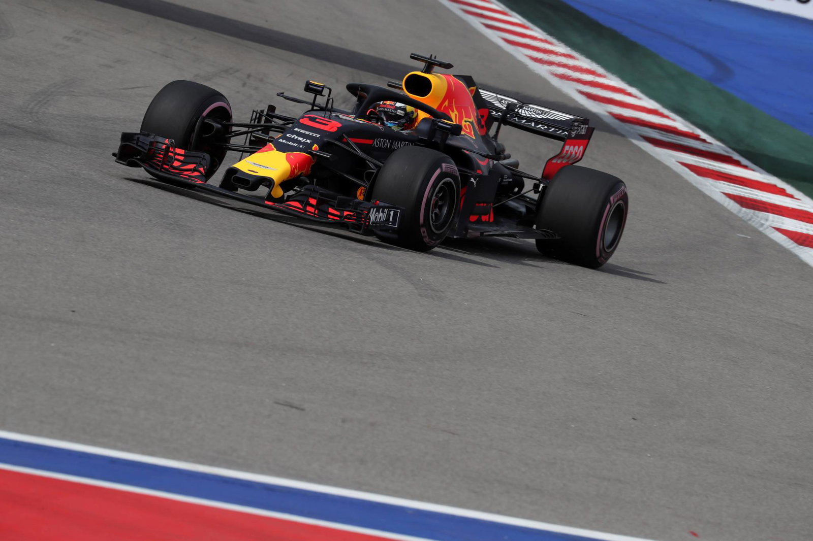 Hamilton rues over-egging final Q3 lap after losing out on Sochi pole