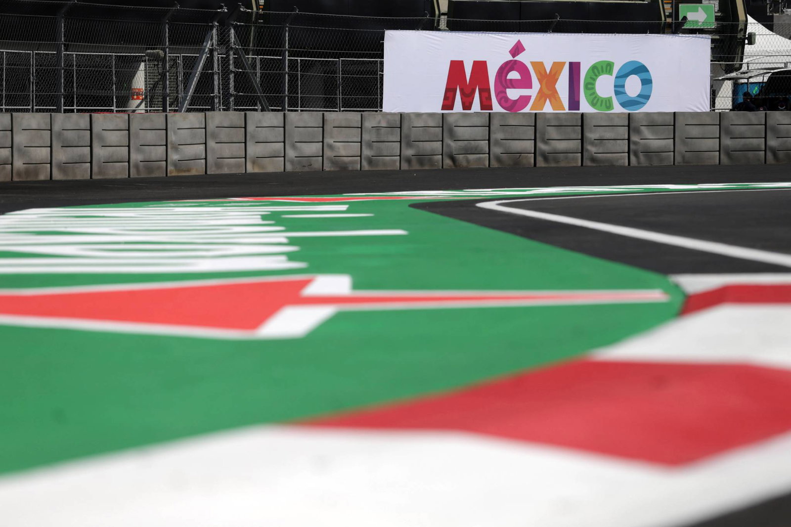 Max Verstappen leads Red Bull 1-2 in opening Mexico F1 practice