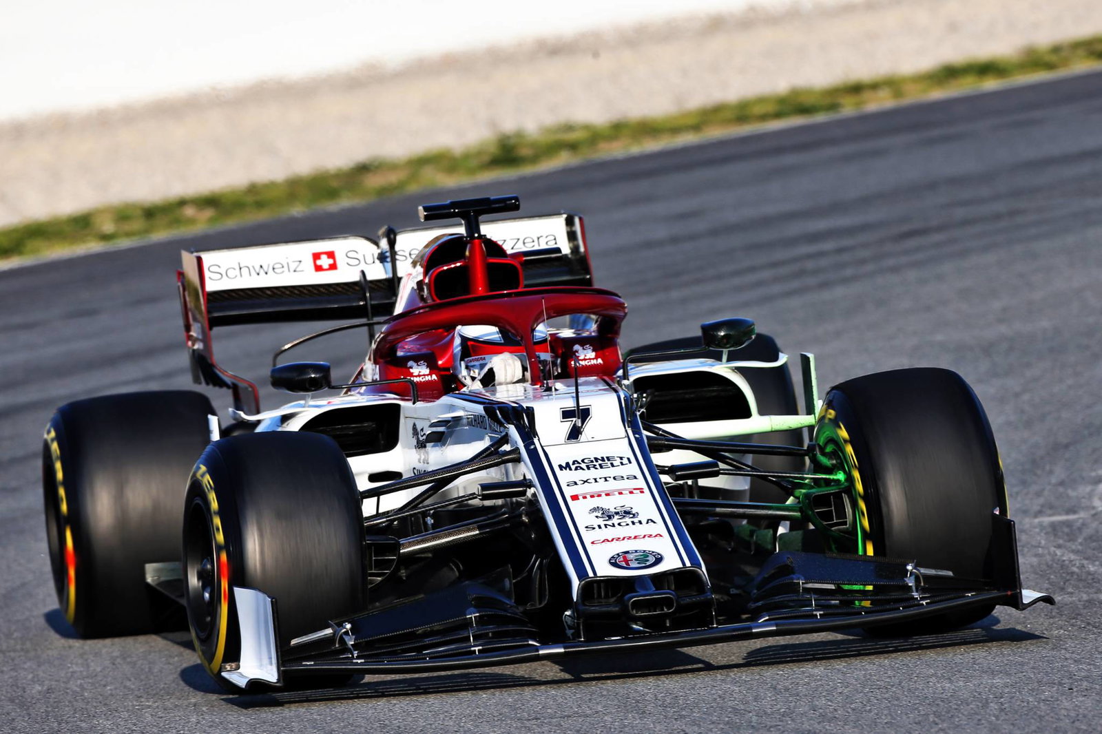 2019 F1 season a ‘big opportunity’ for Alfa Romeo - Vasseur