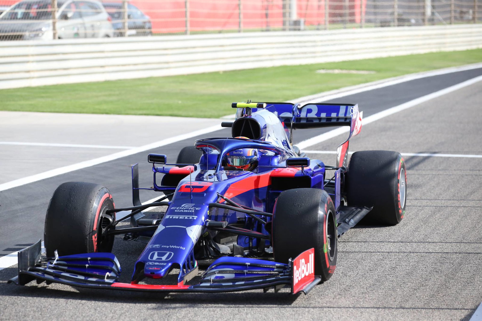 Sebastian Vettel mengatakan Mick Schumacher pantas mendapatkan tes F1 Ferrari