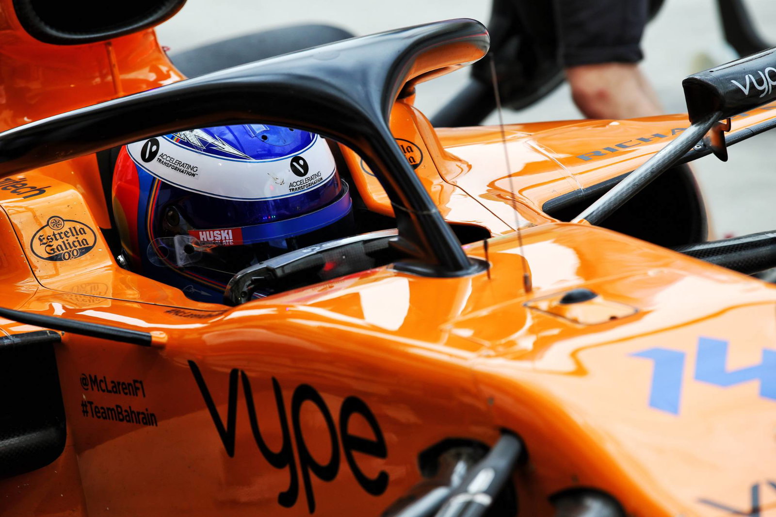 Sebastian Vettel mengatakan Mick Schumacher pantas mendapatkan tes F1 Ferrari