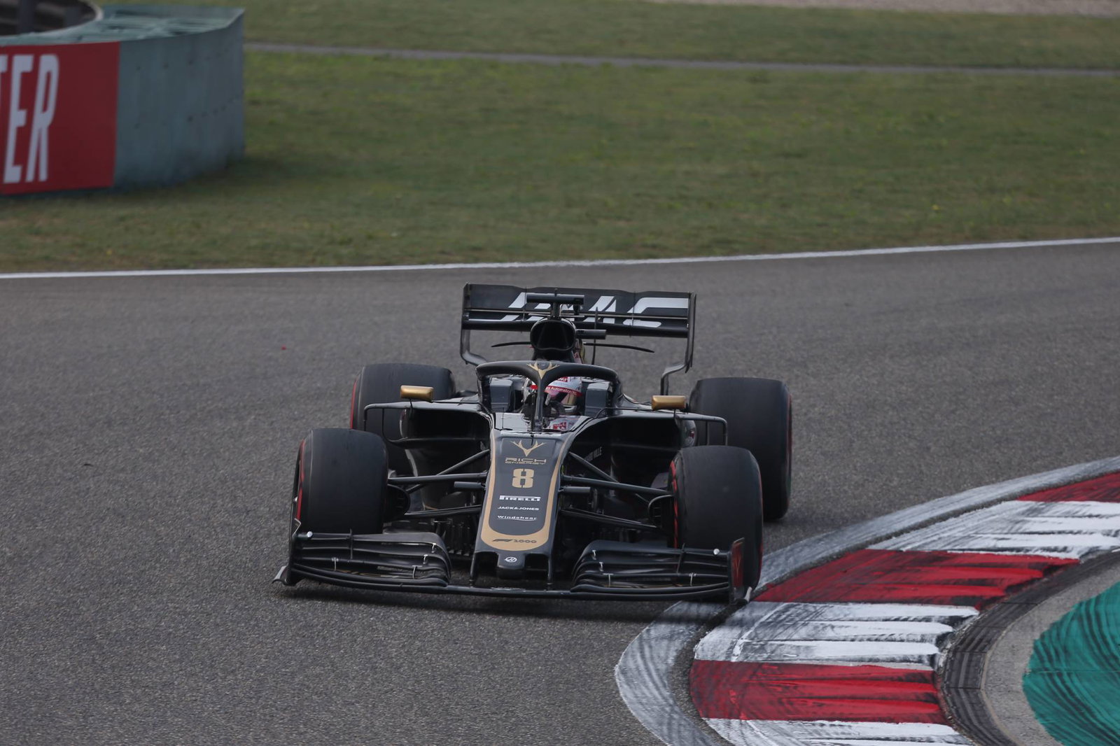 Ricciardo finding 'better direction' with Renault F1 car in China