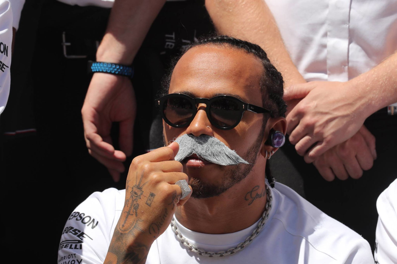 Hamilton goes lights-to-flag for Spanish GP, leading 5th Mercedes 1-2