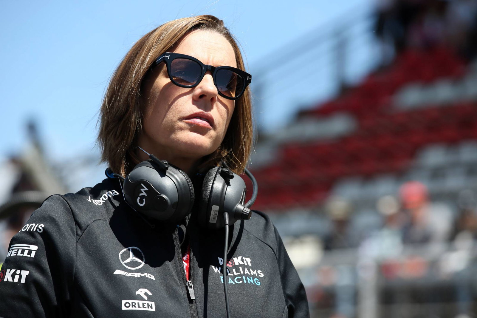 Hamilton calls for F1 cars to be harder to drive and 