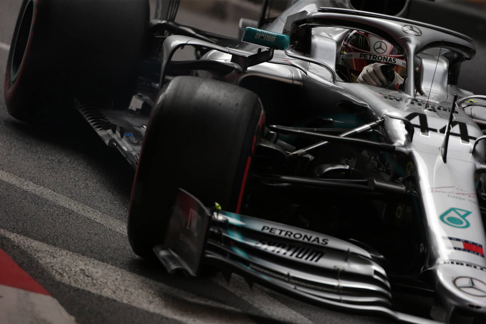 Ricciardo: Renault can improve ‘a little bit everywhere’ in Monaco