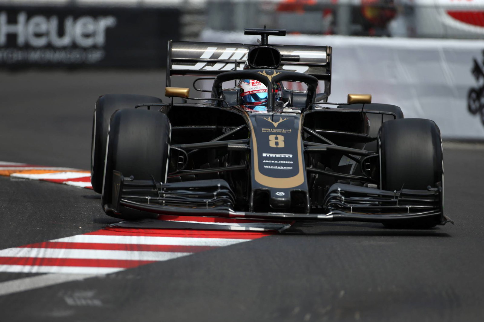 Mattia Binotto: Ferrari belum menemukan jawaban untuk masalah mobil F1 2019