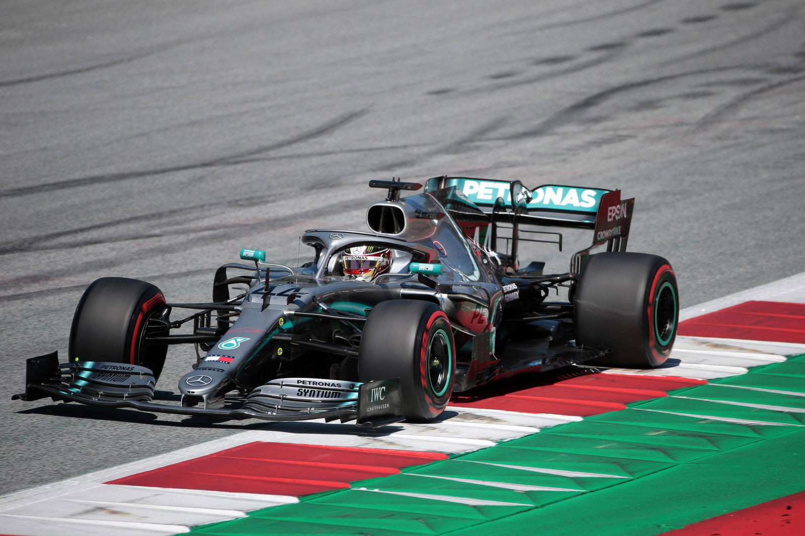 Leclerc mengatakan perubahan pendekatan kualifikasi adalah kunci untuk tiang GP Austria