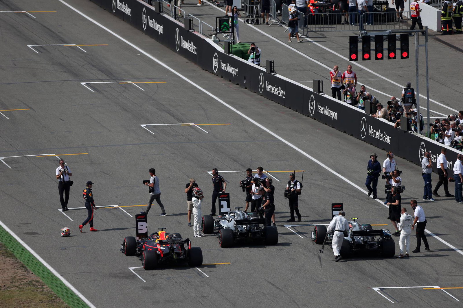 F1 Qualifying Analysis: Ferrari hits a new low as Mercedes capitalises