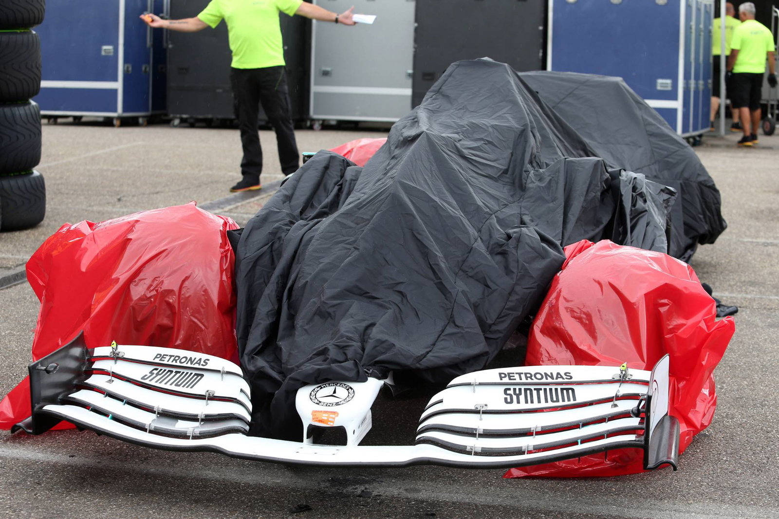 Raikkonen, Giovinazzi hit with 30-second time penalties at German GP