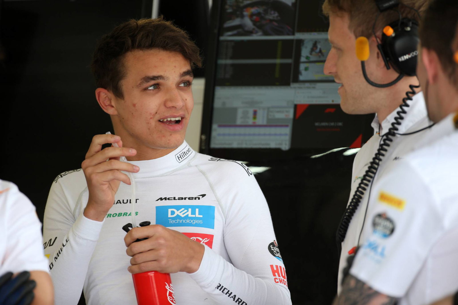 Haas chief Steiner: Saya tidak perlu pengemudi saya keluar jalur