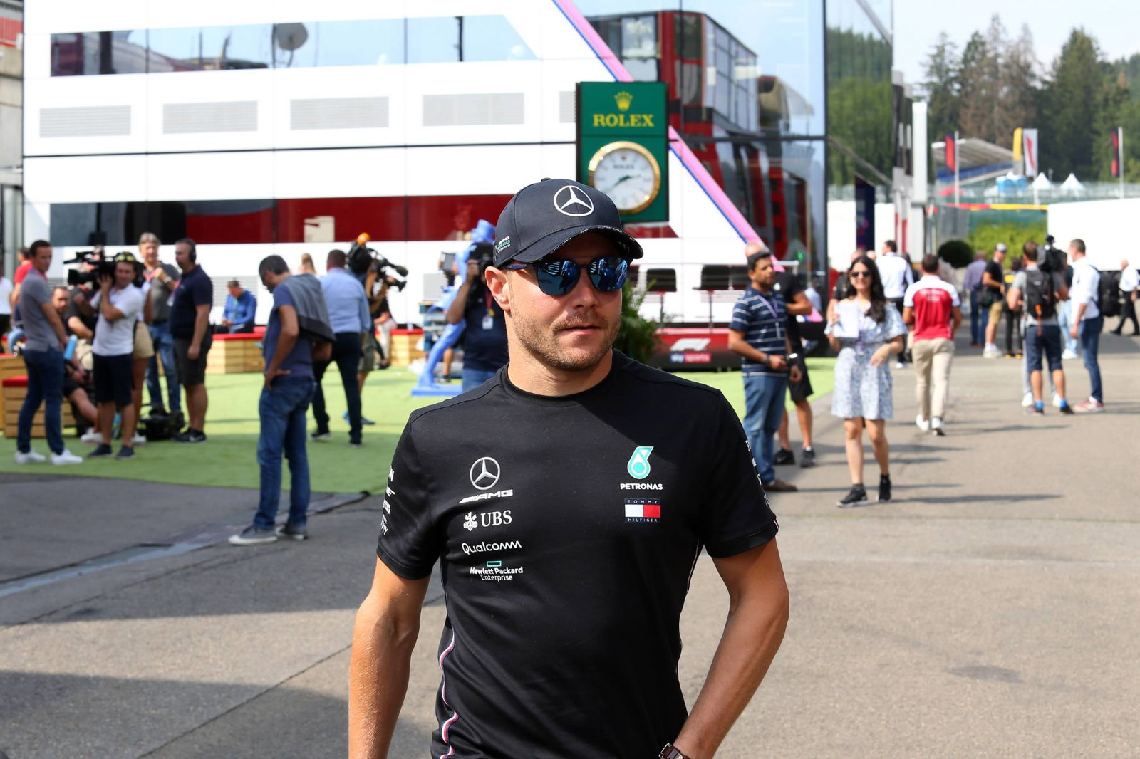 Verstappen eager to see how Albon performs at Red Bull