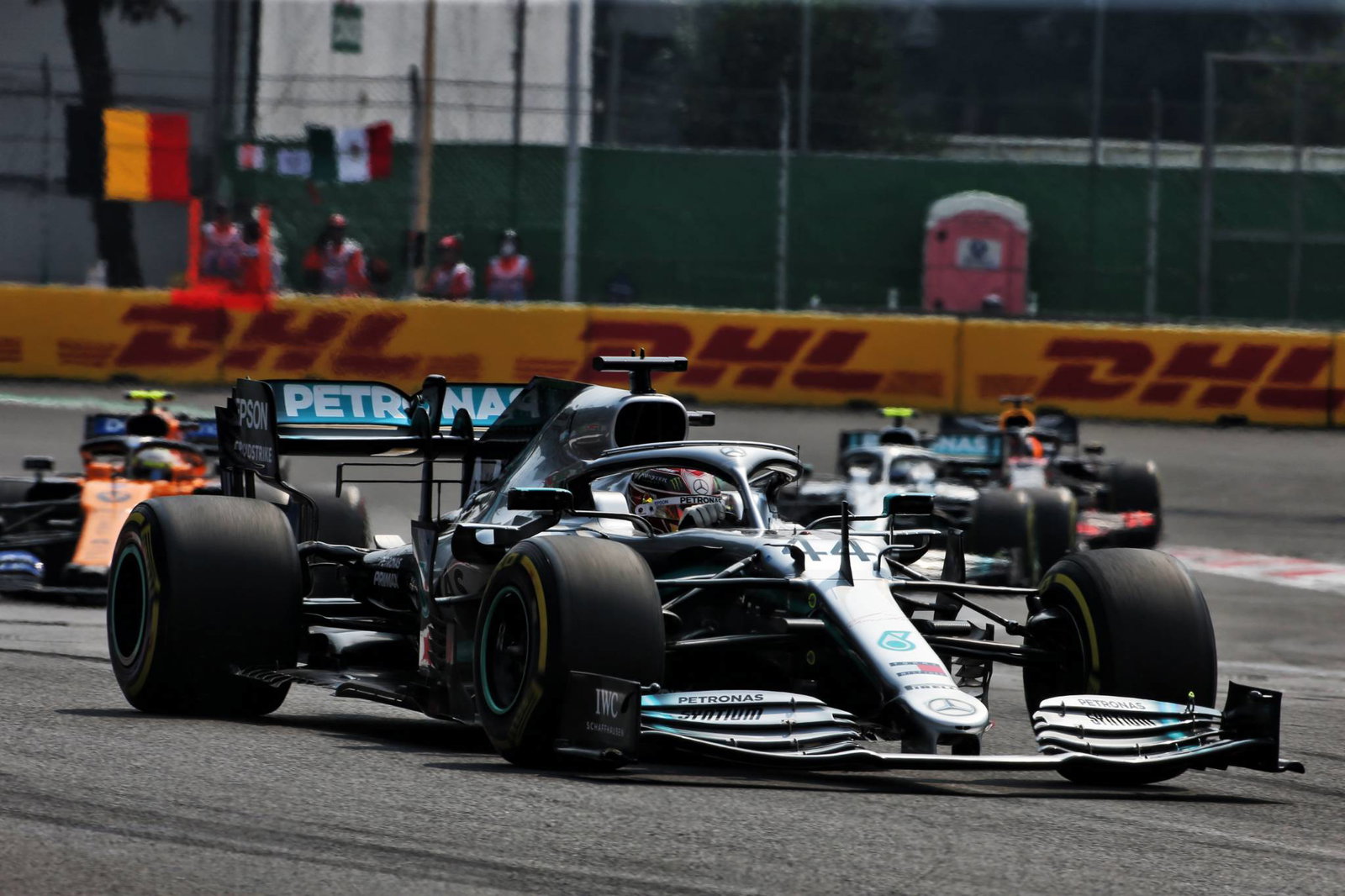 Mercedes got lucky after taking “huge risk” - Sebastian Vettel