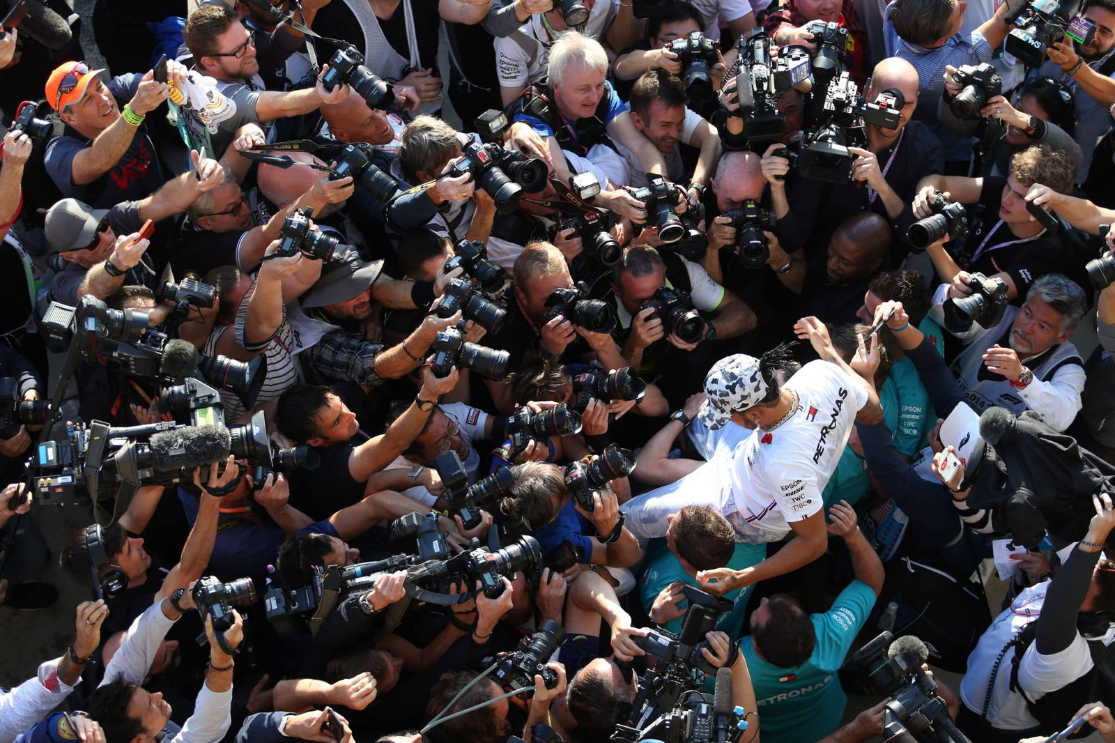 F1 Gossip: Chadwick feels 'further away' from F1 despite W Series win