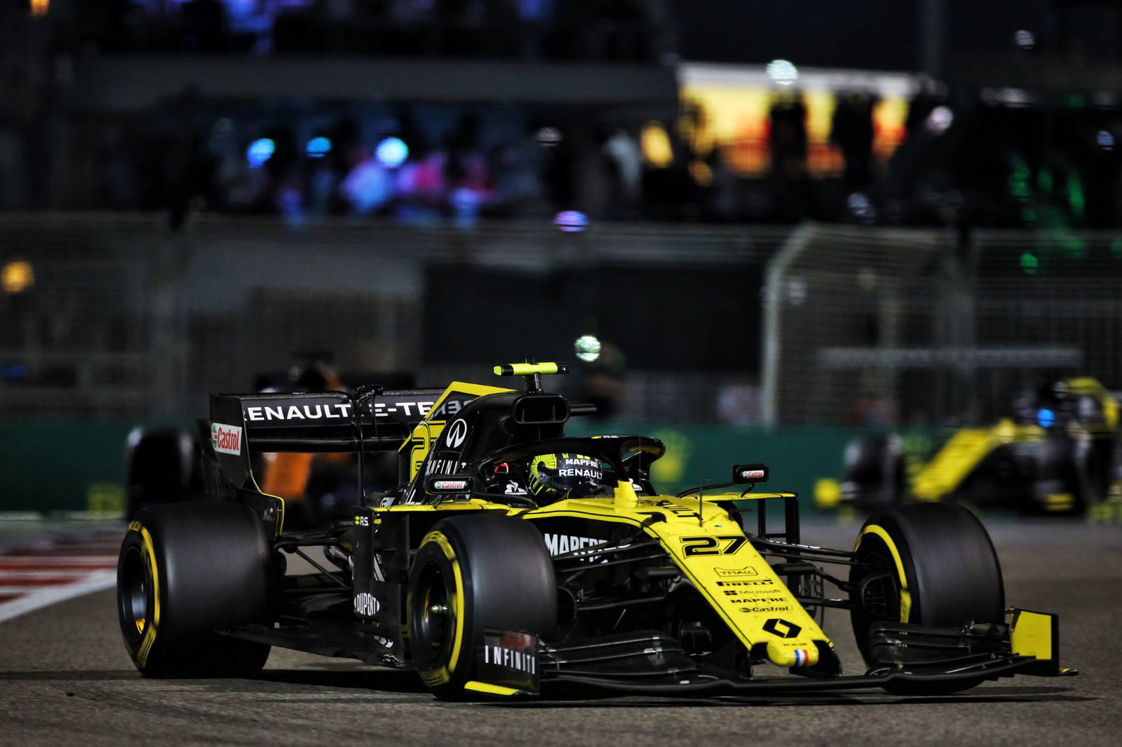 Lewis Hamilton surprised by Mercedes' pace advantage in Abu Dhabi GP