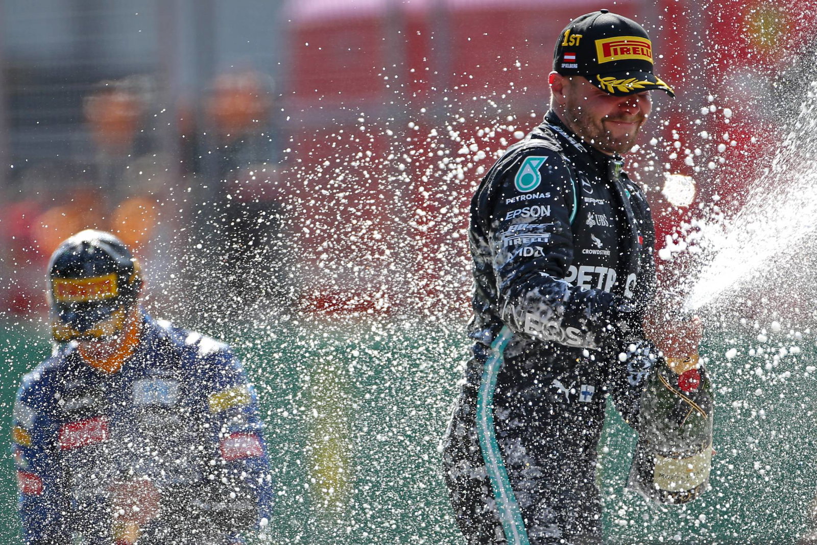 Vettel tentang penanganan Ferrari yang buruk - 