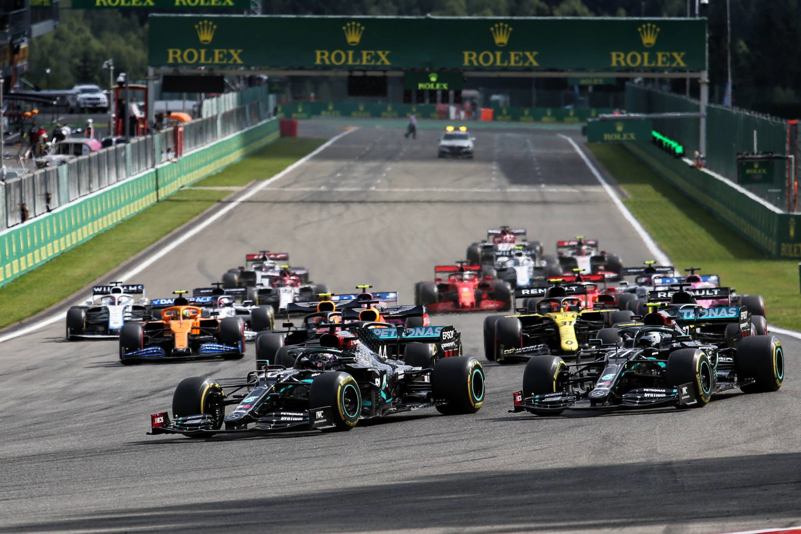 Lewis Hamilton cruises to Belgian F1 GP win ahead of Valtteri Bottas