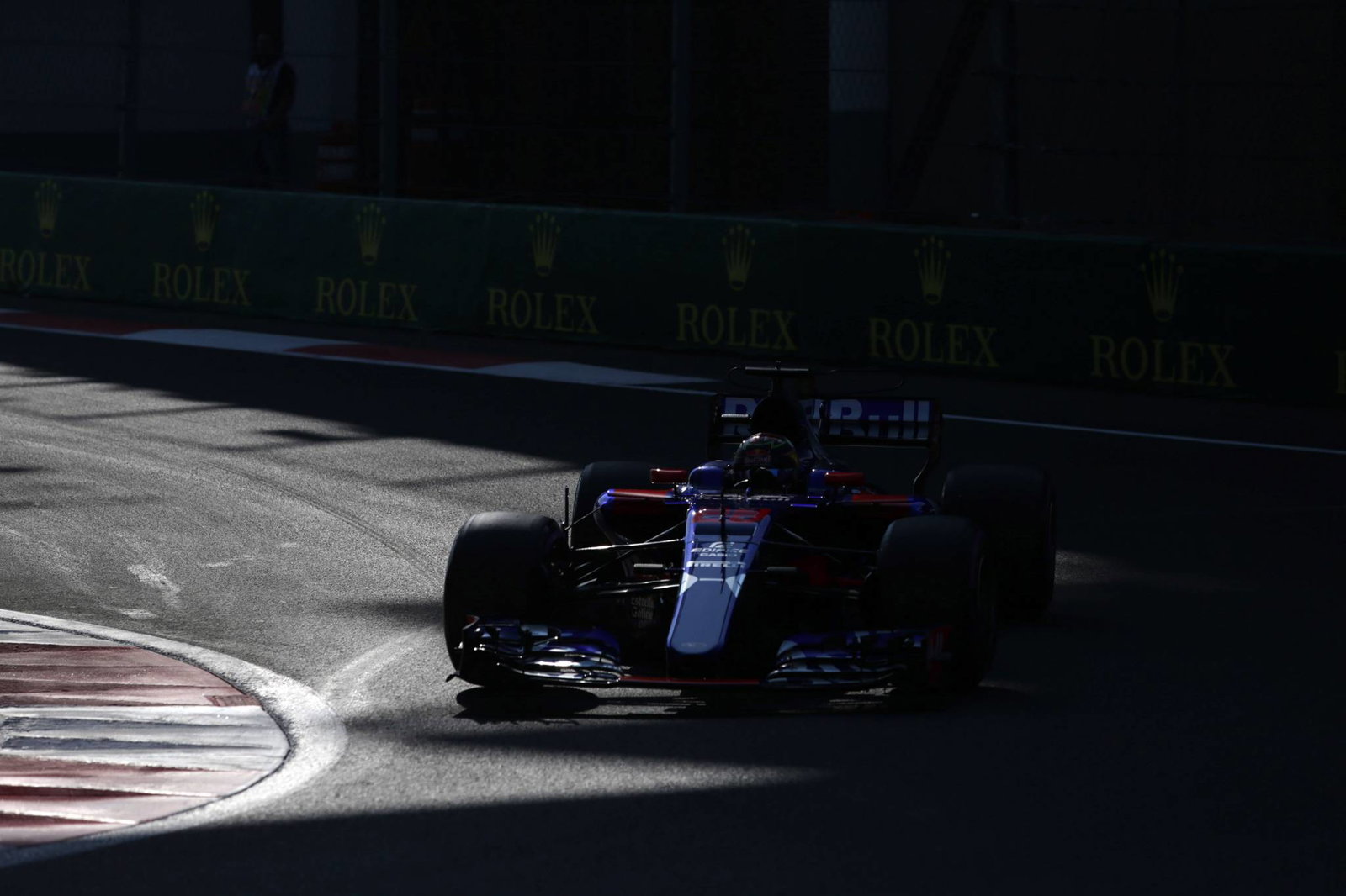 F1: Hamilton not distracted by 'storm' surrounding Paradise Papers leak