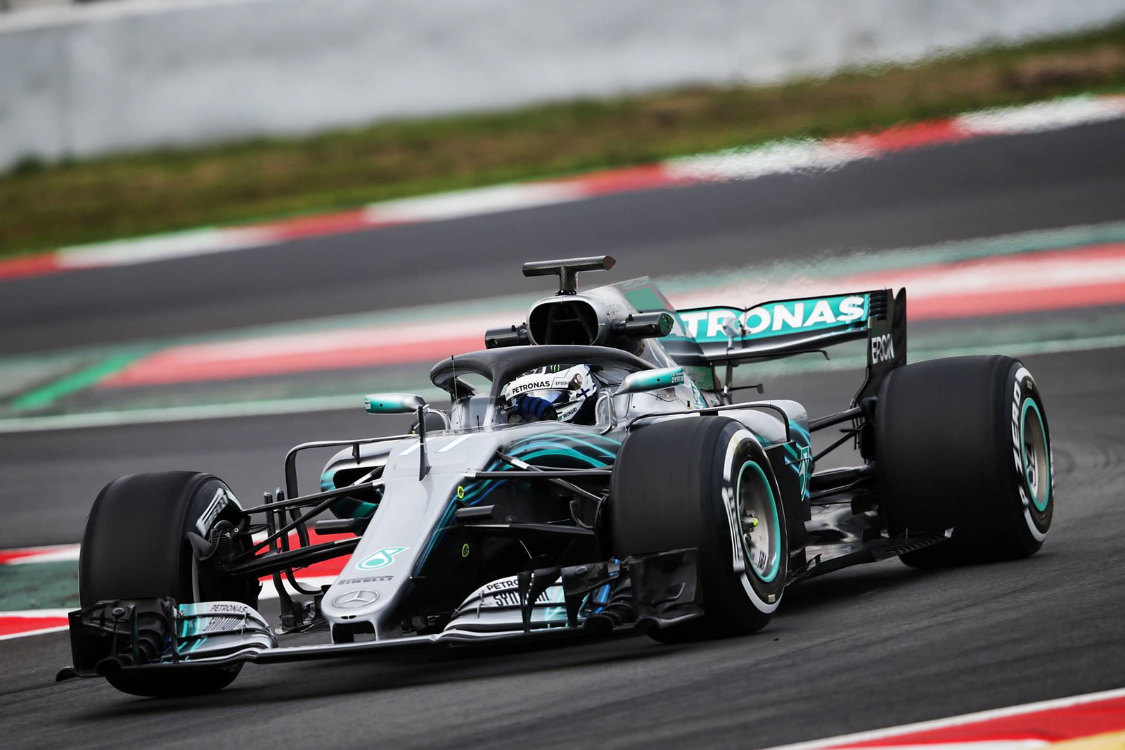 Valtteri Bottas leads quiet, cold second morning of Barcelona F1 test